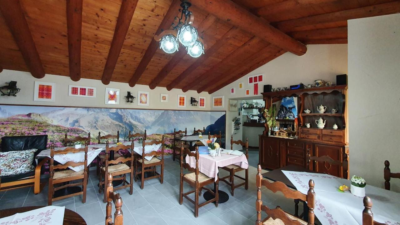 Bnb "A La Crus" Crana Экстерьер фото