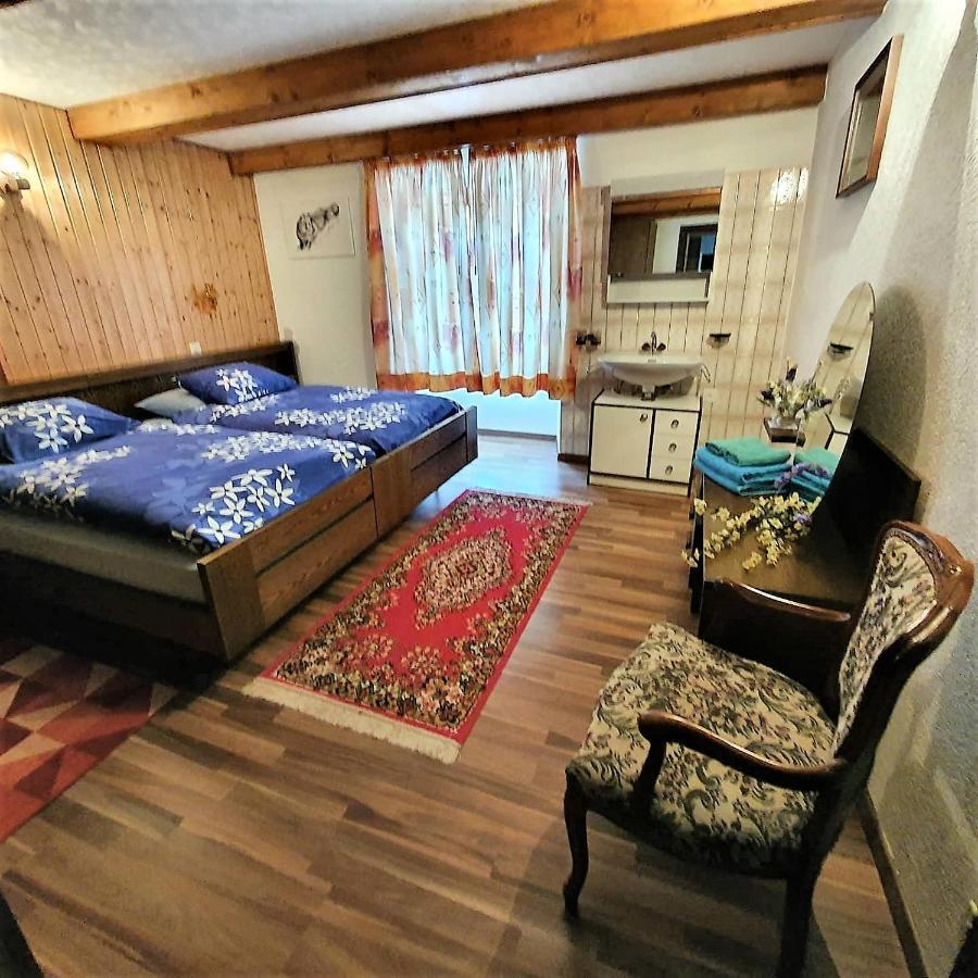 Bnb "A La Crus" Crana Экстерьер фото